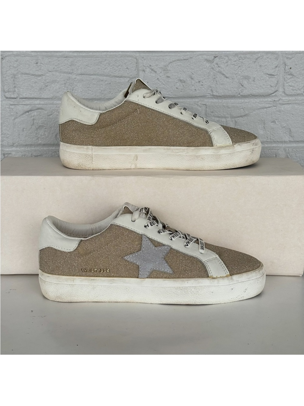 Gold Glitter Vintage Havana Vera Sneakers Women's 8.5
